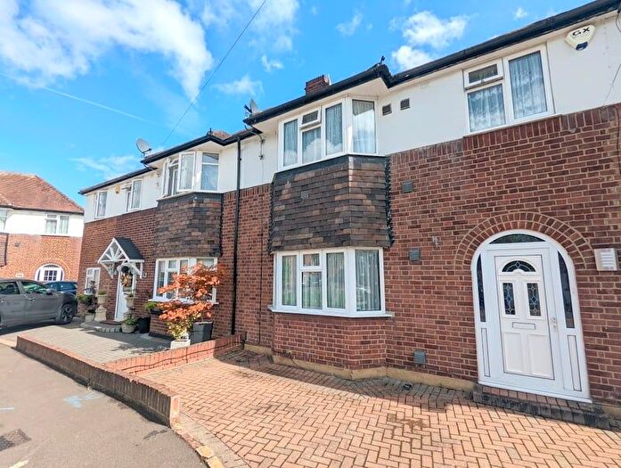 3 Bedroom Terraced House For Sale In Whitebridge Close, Feltham, TW14