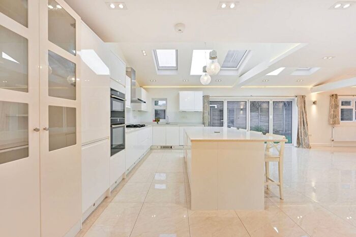 6 Bedroom Property To Rent In South Park Road, Wimbledon, London, SW19