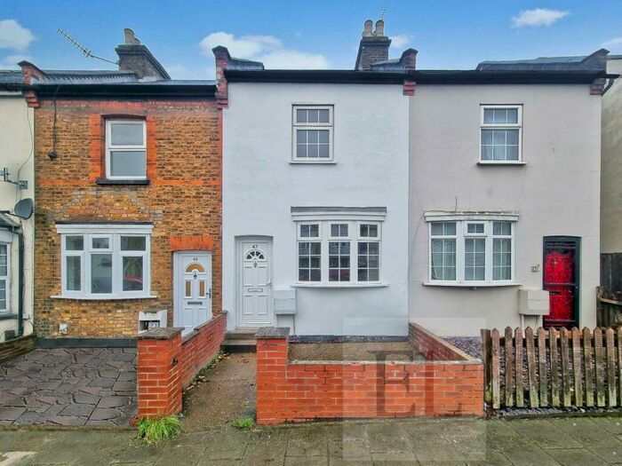 2 Bedroom Terraced House To Rent In Greenford Road, Harrow, Greater London, HA1