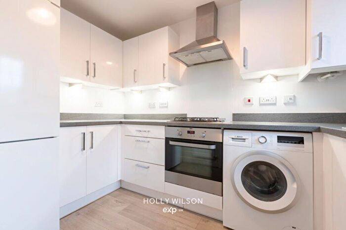 3 Bedroom Terraced House For Sale In Badger Place, Bordon, GU35