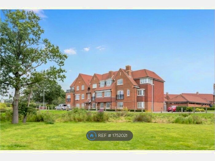 2 Bedroom Flat To Rent In Millpond Lane, Faygate, Horsham, RH12