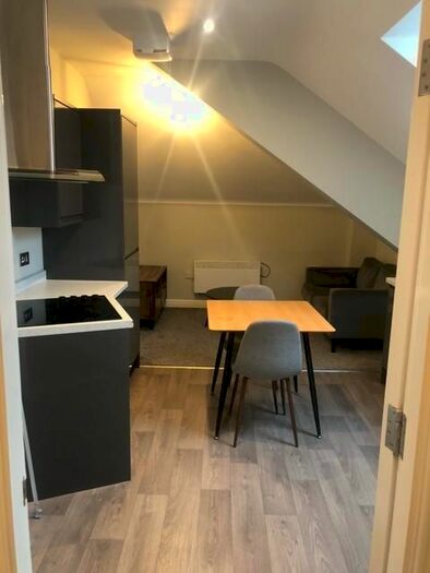 1 Bedroom Flat To Rent In Mersey View, Birkenhead, CH41