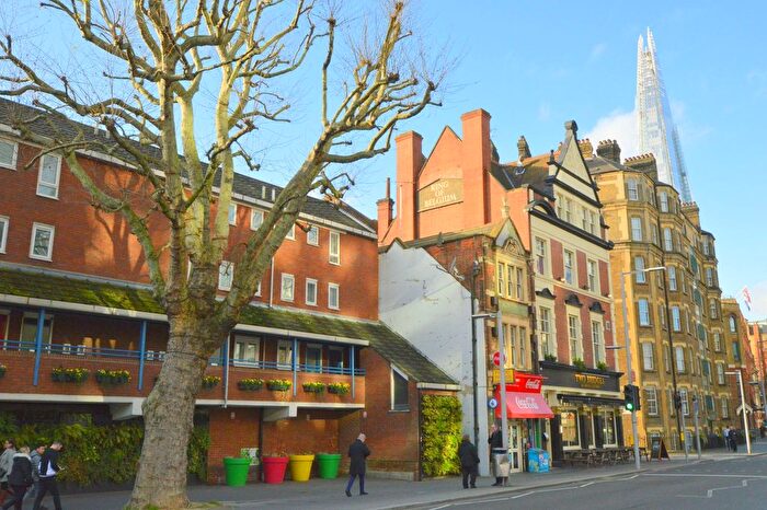 3 Bedroom Flat To Rent In Fair Street, London, SE1