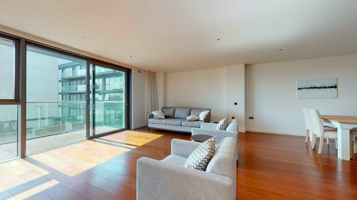 3 Bedroom Flat To Rent In Waterfront Drive, SW10
