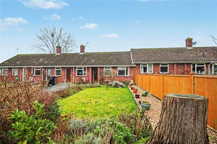 2 Bedroom Bungalow For Sale In Cuckoofield Lane, Mulbarton, Norwich, Norfolk, NR14