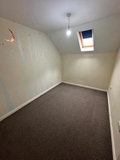 4 Bedroom Town House To Rent In Cinnamon Close, Northenden, M22