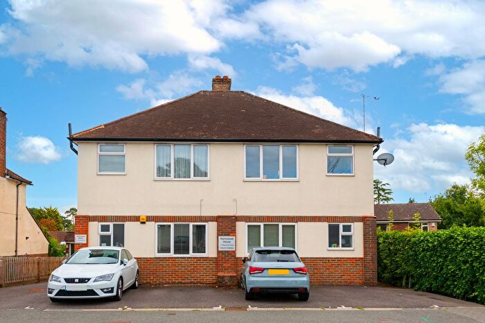 1 Bedroom Flat For Sale In Slipshatch Road, Reigate, RH2