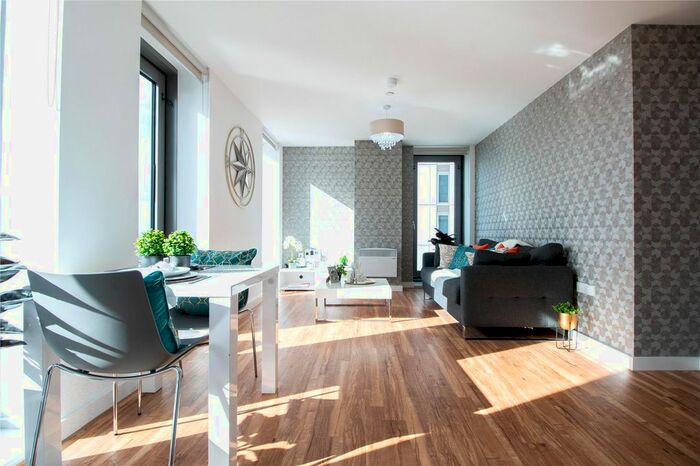 2 Bedroom Flat To Rent In Media City, Michigan Point Tower B, Michigan Avenue, Salford, M50