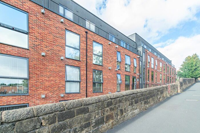 2 Bedroom Flat For Sale In Northgate House Stonegate Road, Meanwood, Leeds, LS6