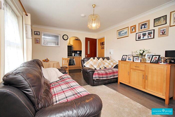1 Bedroom Retirement Property For Sale In Gordon Palmer Court, Reading, RG30