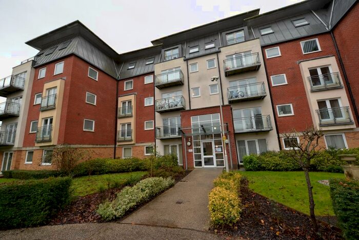 2 Bedroom Flat To Rent In Winterthur Way, Basingstoke, RG21