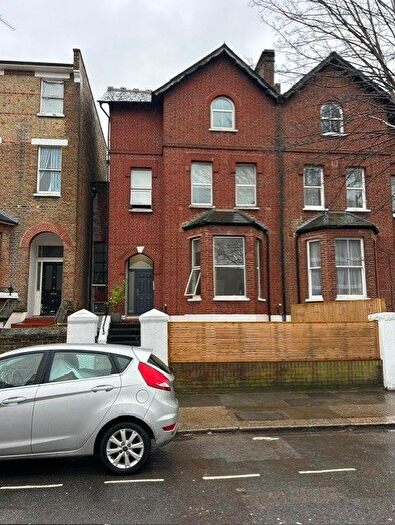 Studio To Rent In Iffley Road, London, W6