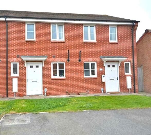 2 Bedroom End Of Terrace House To Rent In Expectations Drive, Rugby, CV21