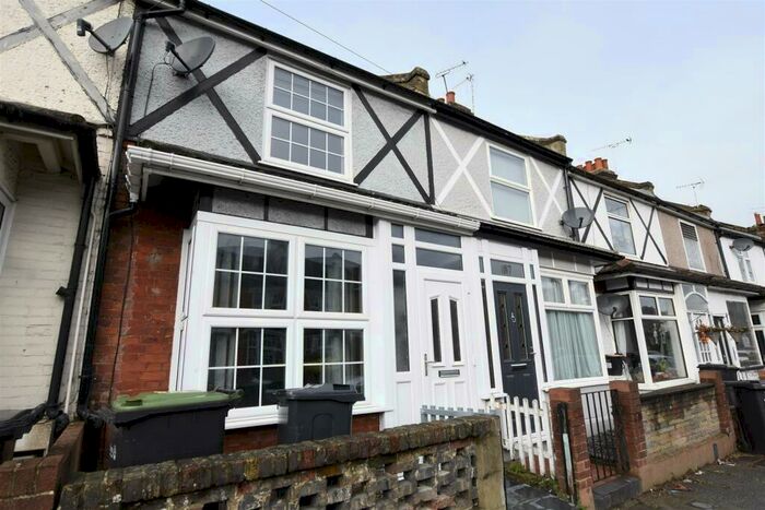 2 Bedroom Terraced House To Rent In Singlewell Road, Gravesend, DA11