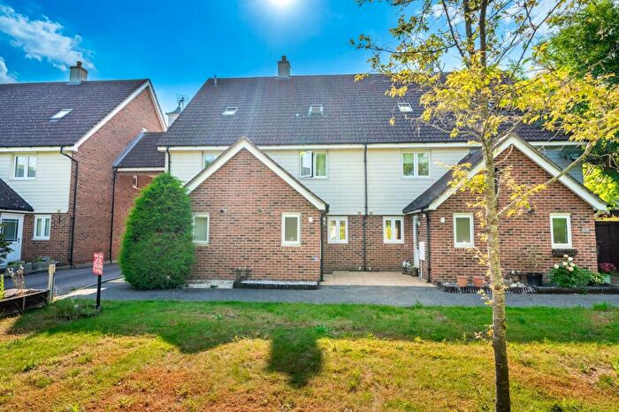 3 Bedroom Town House For Sale In Chelmsford Road, Leaden Roding, Dunmow, CM6