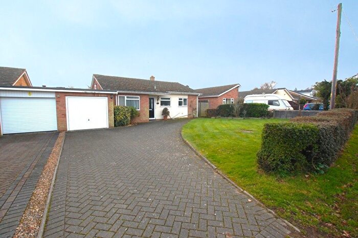 3 Bedroom Detached Bungalow For Sale In Chapel Road, Great Totham, Maldon, CM9