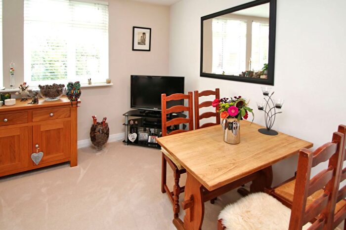 1 Bedroom Flat For Sale In Hilltop Drive, Highfields Hilltop Drive, TN31