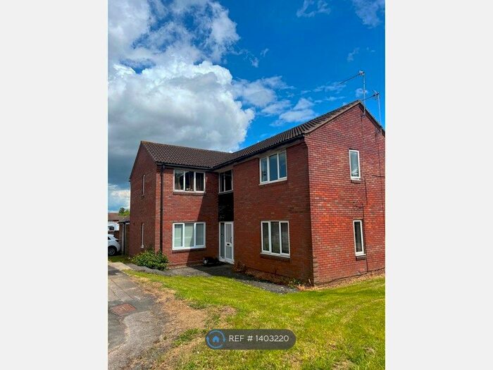 Studio To Rent In Thornford Drive, Westlea, Swindon, SN5