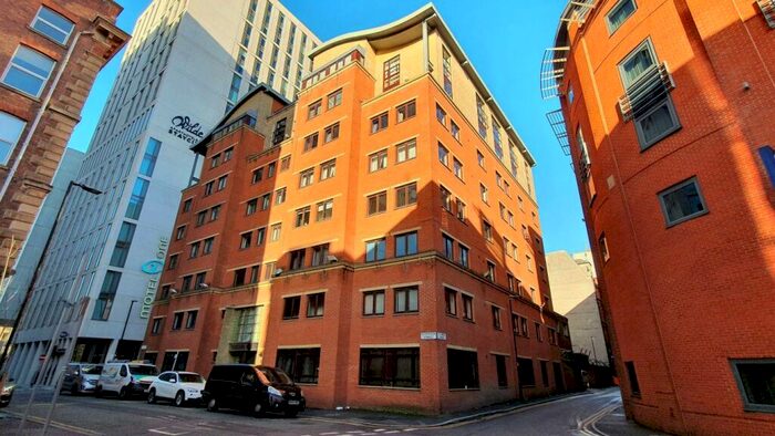 2 Bedroom Apartment To Rent In Tuscany House, Dickinson St, M1