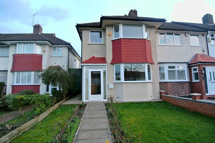 3 Bedroom End Of Terrace House To Rent In Whitefoot Lane, Bromley, BR1