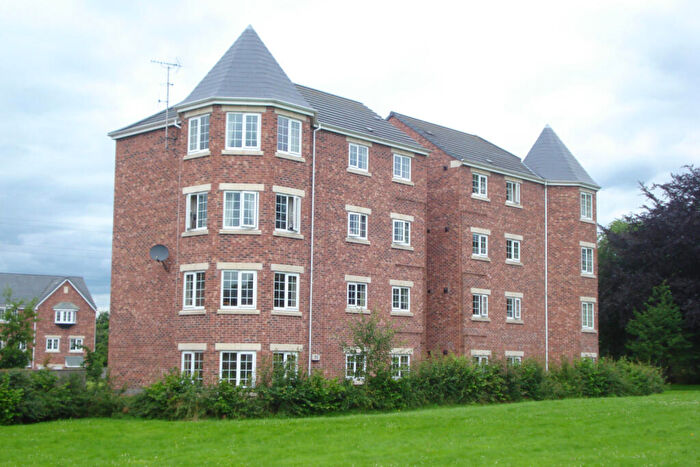2 Bedroom Flat To Rent In Castle Lodge Gardens, Rothwell, LS26