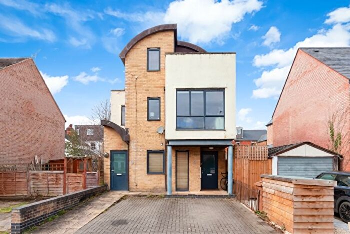 1 Bedroom Flat To Rent In Ferry Hinksey Road, Oxford, OX2