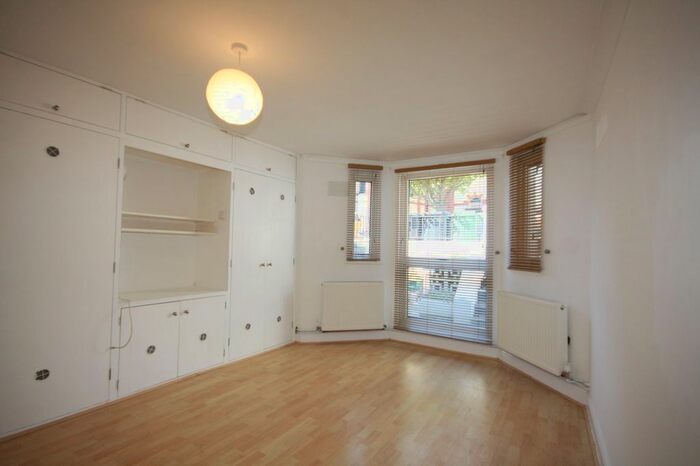 Studio To Rent In Wellesley Road, Eastbourne, BN21