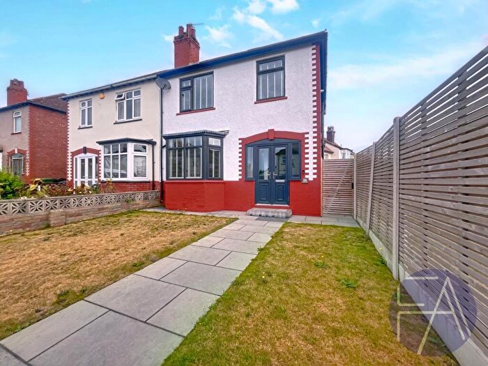 3 Bedroom Semi-Detached House For Sale In Limont Road, Southport, Merseyside, PR8
