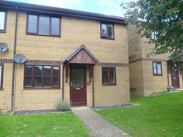 2 Bedroom Apartment To Rent In Victoria Court, Station Road, BA7