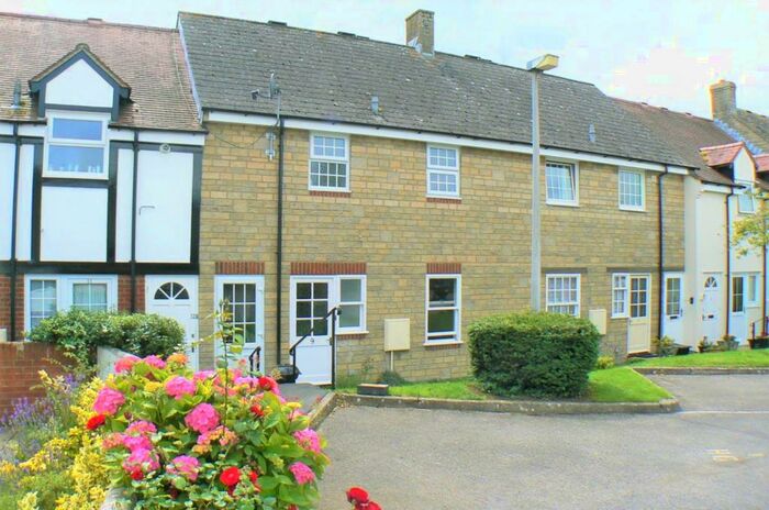 1 Bedroom Ground Maisonette To Rent In Stable Court, Royal Wootton Bassett, SN4