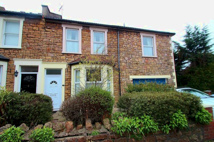 5 Bedroom House To Rent In Slade Road, Portishead, BS20