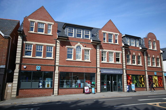 1 Bedroom Apartment To Rent In Commercial Road, Ashley Cross, BH14