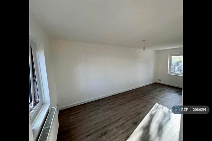 3 Bedroom Terraced House To Rent In Longlands Road, Bishops Cleeve, Cheltenham, GL52