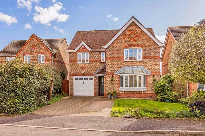 4 Bedroom Detached House For Sale In Fraser Gardens, Emsworth, PO10