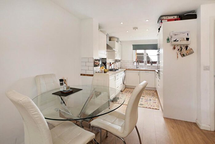 3 Bedroom End Of Terrace House For Sale In Coombe Gardens, First Avenue, Teignmouth, TQ14