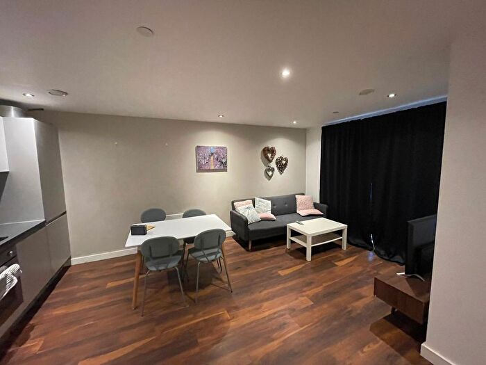 2 Bedroom Flat For Sale In Regent Road, Manchester, M3