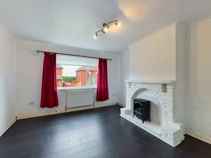 2 Bedroom Flat To Rent In Ralph Drive, Sneyd Green, Stoke-on-Trent, ST1