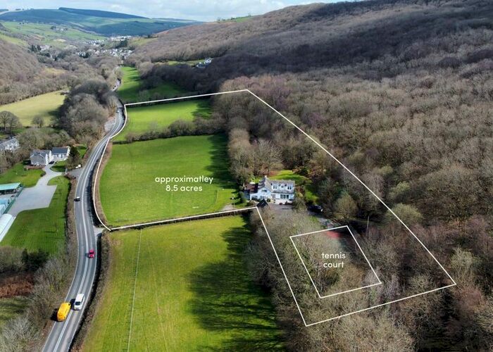 5 Bedroom Detached House For Sale In April Wood, Blackmill Road, Bridgend, CF35