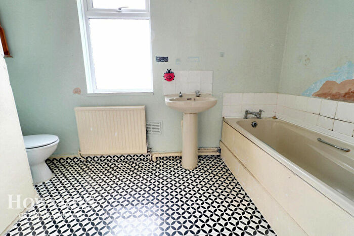 3 Bedroom Terraced House For Sale In Old Wellington Place, Great Yarmouth, NR30