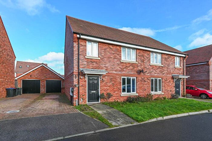 4 Bedroom Semi-Detached House For Sale In Wales Crescent, Canterbury, CT1
