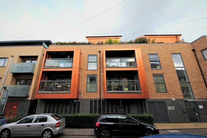 2 Bedroom Flat To Rent In Occupation Road, Cambridge, Cambridge, CB1