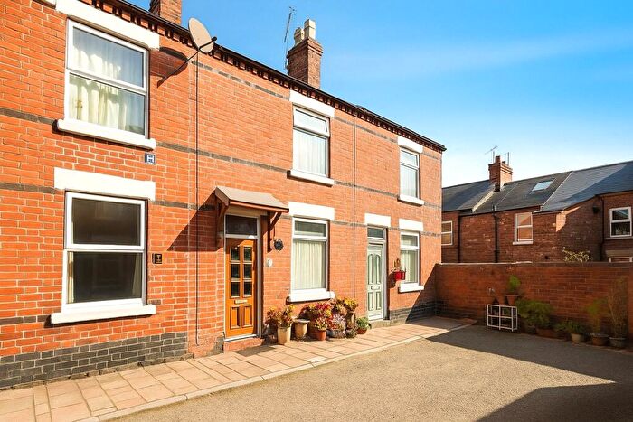 2 Bedroom Terraced House For Sale In South Street, Chester, Cheshire, CH3