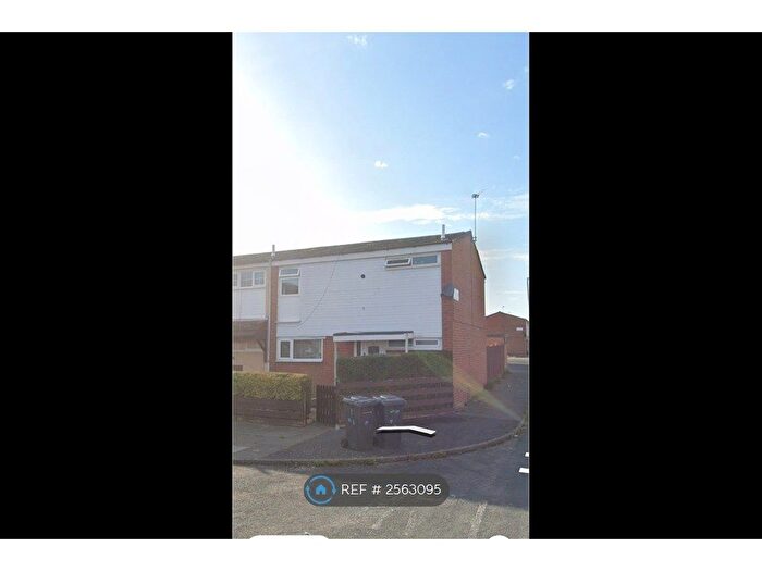 3 Bedroom End Of Terrace House To Rent In Liverpool, Liverpool, L30