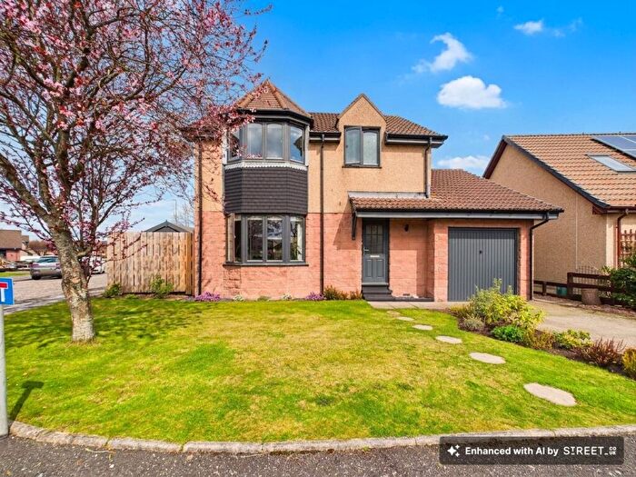 3 Bedroom Detached House For Sale In Stewart Walk, Alford, AB33