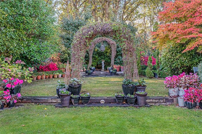 5 Bedroom Detached House For Sale In Chatsworth Road, London, W5