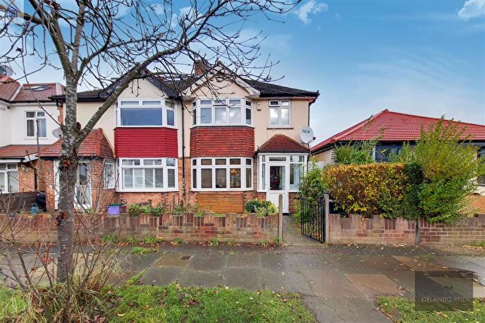 3 Bedroom Semi-Detached House To Rent In Victory Avenue, Morden, SM4