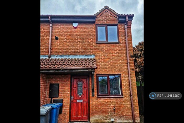 2 Bedroom Semi-Detached House To Rent In Sheepfold Lane, Ruddington, Nottingham, NG11