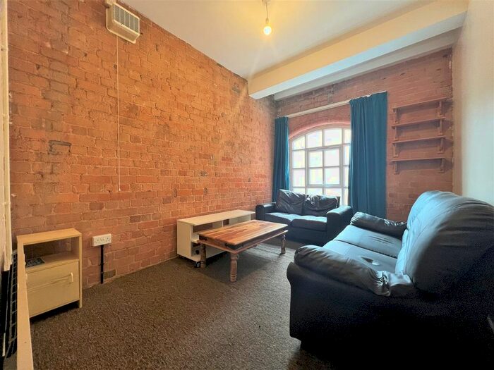 5 Bedroom Flat To Rent In York Street, Leicester, LE1