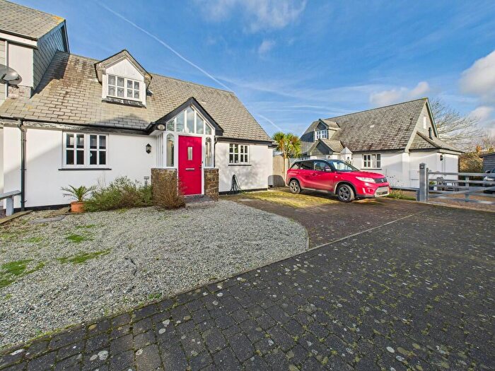 3 Bedroom End Of Terrace House For Sale In Ashbury Grove, Week St. Mary, EX22