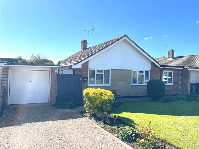 3 Bedroom Detached Bungalow For Sale In Marie Avenue, Downton, SP5